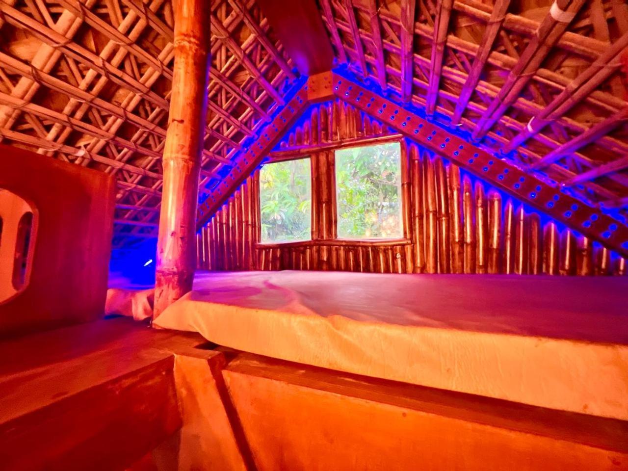 La Pahi Palace- Banquet And Resort Sakri East Buitenkant foto